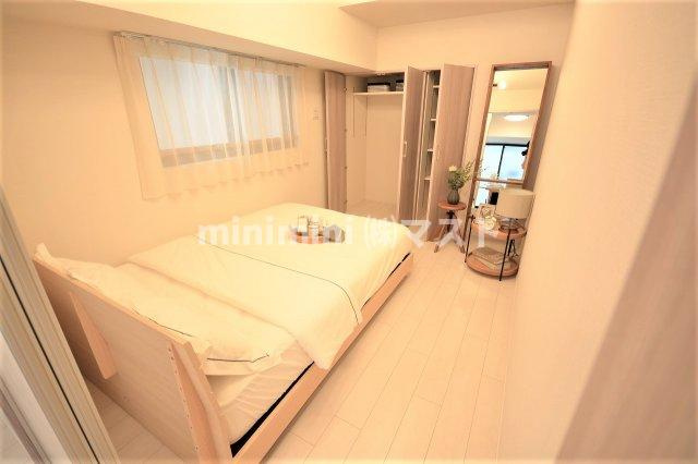 大阪市西区西本町１丁目の賃貸マンションの居間・リビング