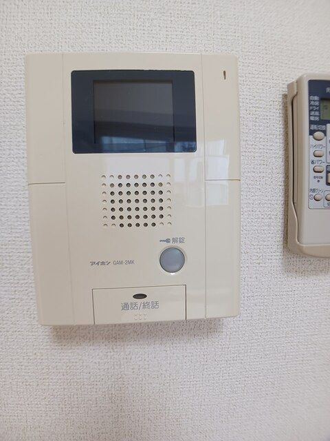 ヴェルデムーロのセキュリティ|モニター付インターホン