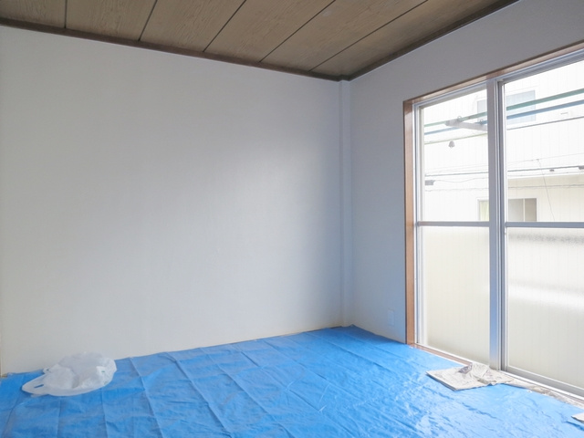 フラワーコーポの居間・リビング|癒される畳のお部屋です。