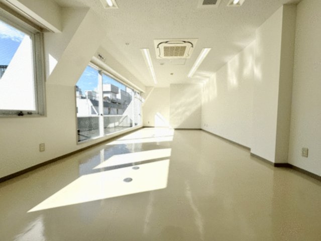 小谷野ビルの内装