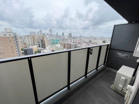 ミュプレ巣鴨駅前（旧ミレーネ巣鴨駅前）のバルコニー