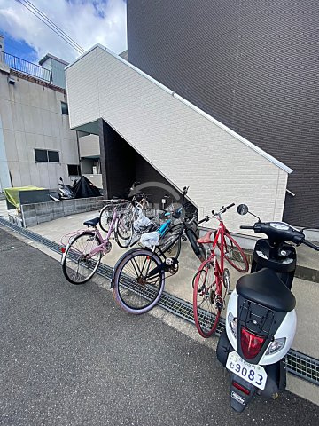 メゾンショコラEのその他共用部分|メゾンショコラE　駐輪場