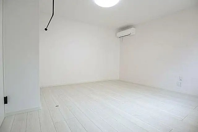 スワンハイム曳舟の居間・リビング