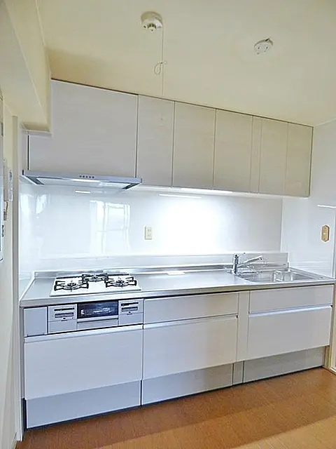 芦屋市緑町の賃貸マンションのキッチン