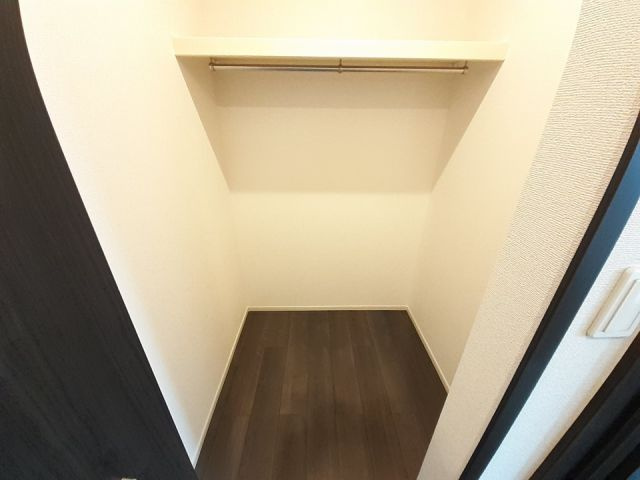 神戸市東灘区本山中町３丁目のアパートの収納