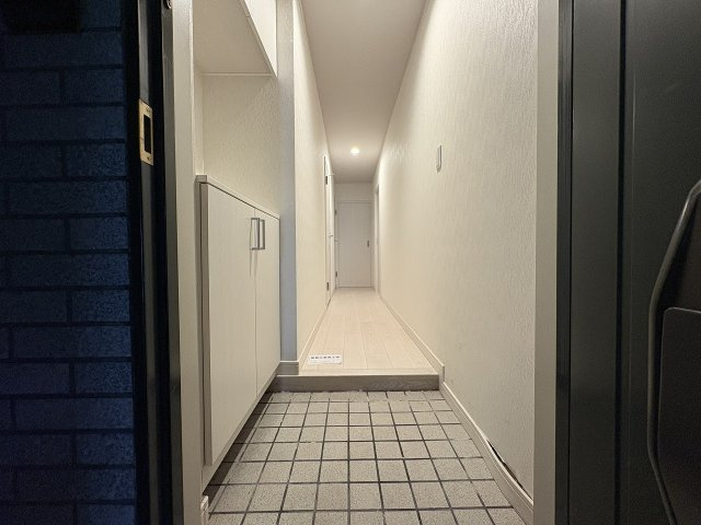 神戸市中央区生田町３丁目の賃貸マンションの玄関