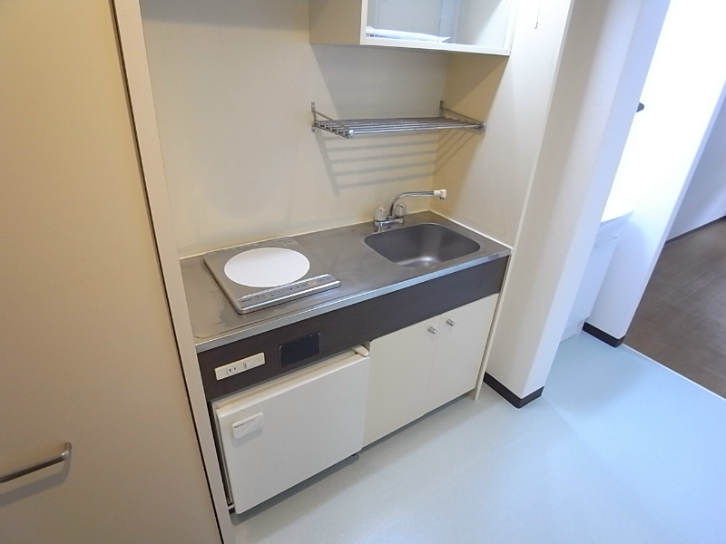 神戸市東灘区本庄町１丁目の賃貸マンションのキッチン