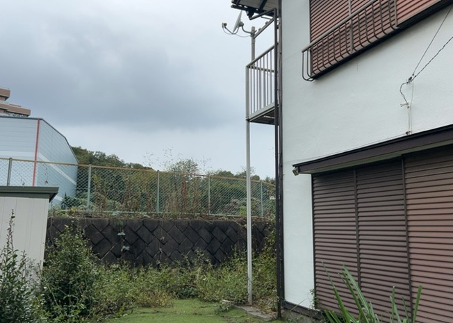 【外観】 | 温水売地 | 土地の面積＝住宅面積ではありません。建ぺい率の問題などで、土地のある場所によって住宅を建てられる面積は限られています。高さもしかり、「土地」という言葉の中には、建築条件も含まれると考えておきましょう。