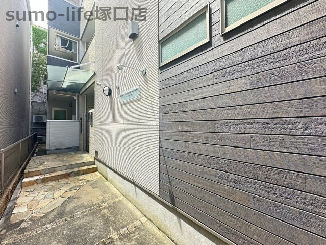 フジパレス立花町Ⅰ番館のエントランス