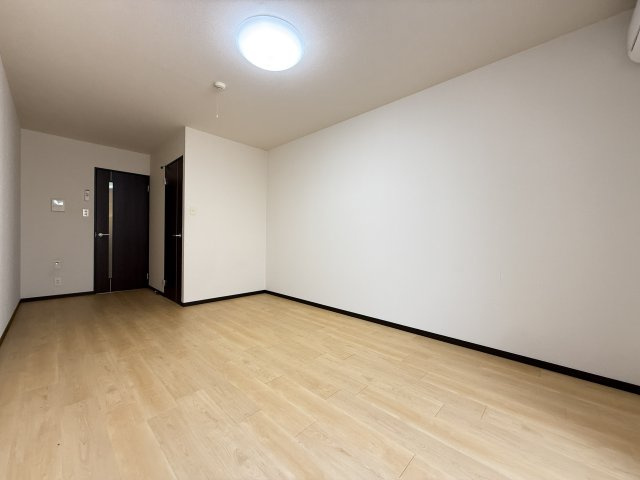フジパレス杉本町EASTの居間・リビング