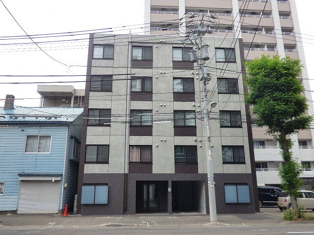 札幌市中央区南五条東２丁目の賃貸マンション