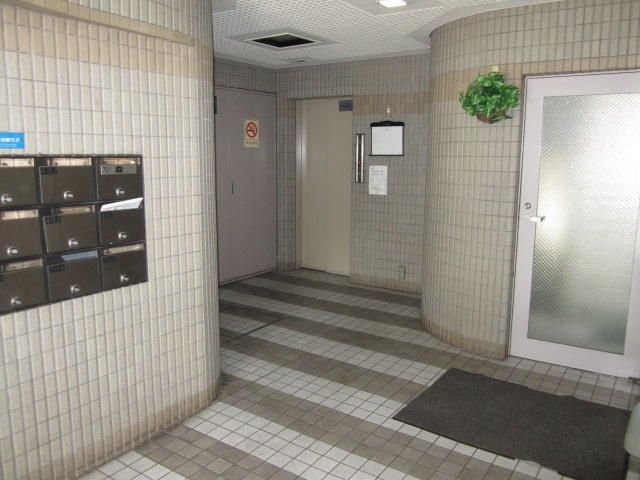 ベルメゾン森のロビー