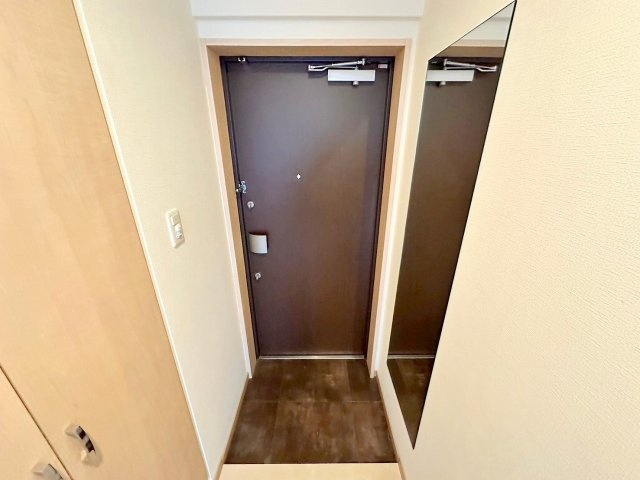 レオングラン新大阪レジデンスの玄関