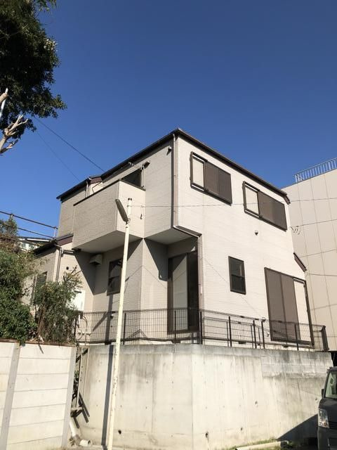 大湖邸貸家の外観