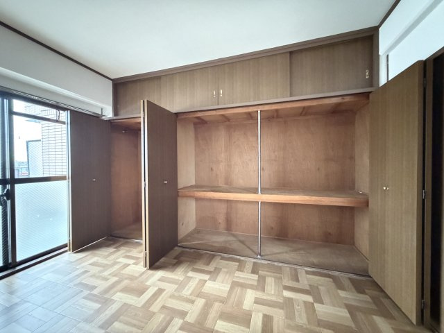 コープシティ公園南の収納