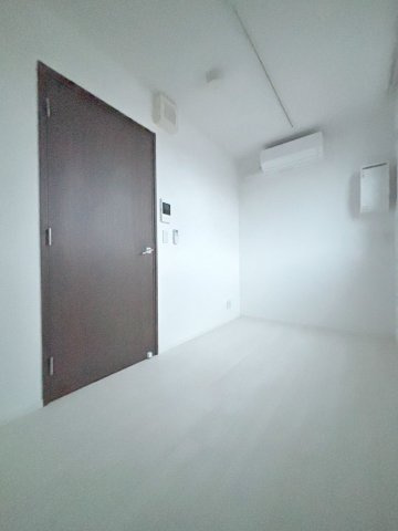 「防音マンション」アスティーレスタジオ曳舟の寝室|アンプを繋いでの楽器演奏やDTMなども24時間可