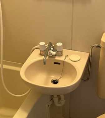 入谷サンハイツの洗面所