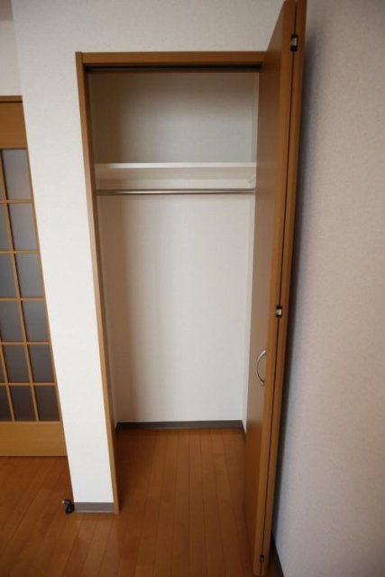 グレイスコート幡ヶ谷の収納|クローゼット