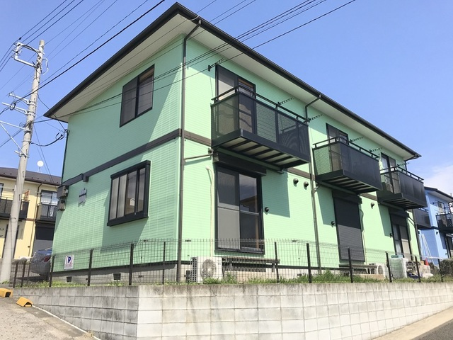 ルミエール・アイユーＣ棟