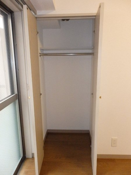 新品家具付きマンション銀座16(KaGood東京)の収納