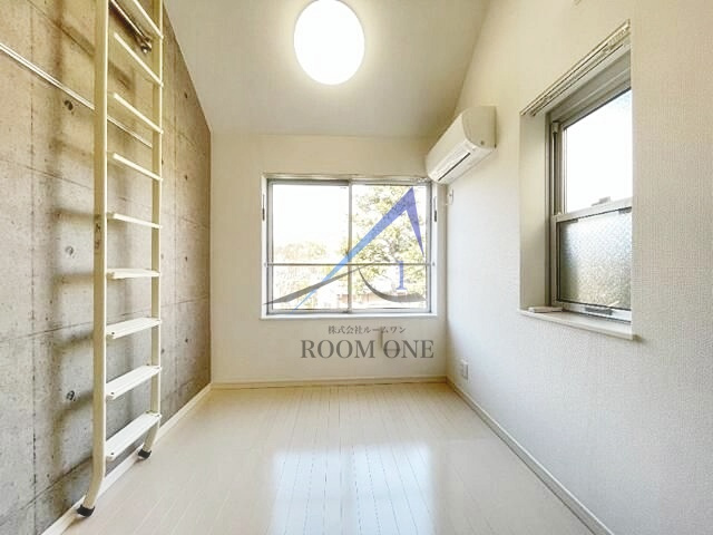 ＮＥＸＵＳ南砂町駅前の居間・リビング|洋室のお部屋です。