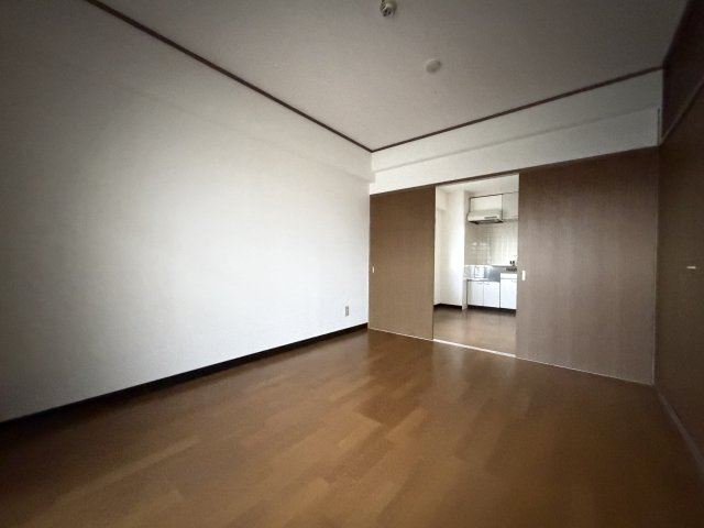 コープシティ公園南の洋室