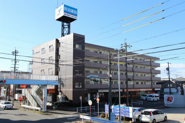 丸二サンハイツの外観|外観は落ち着いています