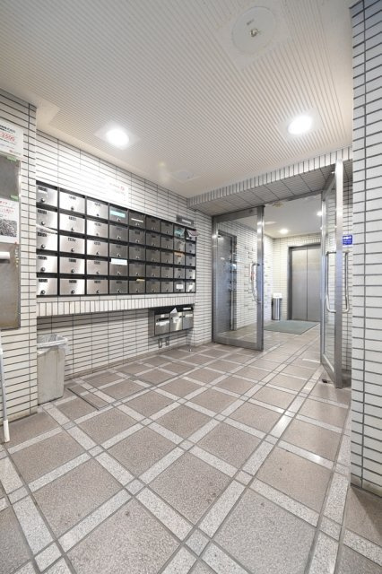 ストーク小石川のエントランス|建物の内部です