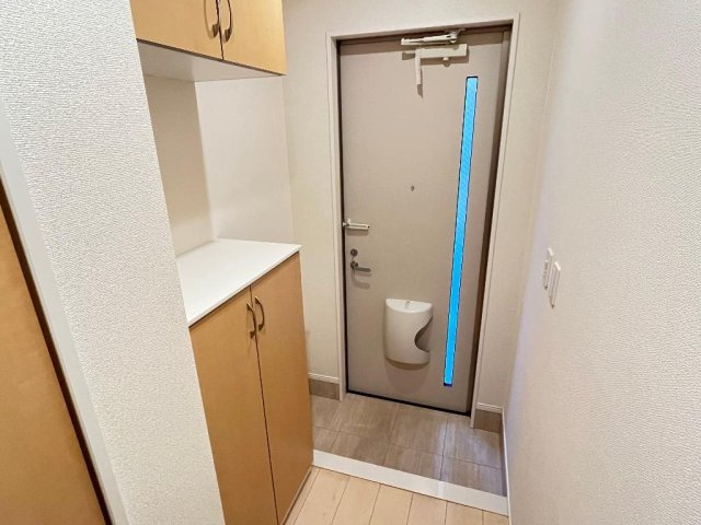 ルピナスの玄関