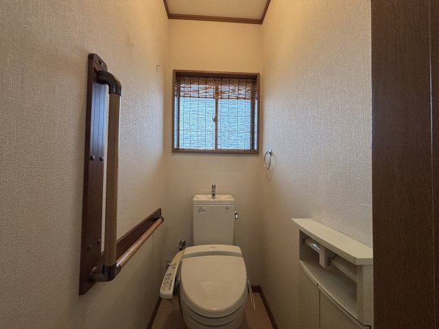 神辺町徳田　リフォーム住宅のトイレ