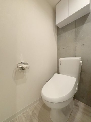 「防音マンション」ラシクラス氷川台のトイレ|落ち着いた色調のトイレです