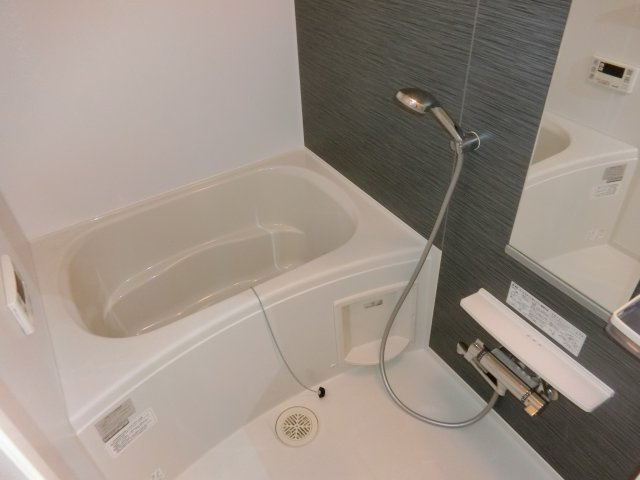 グランディール千鳥の浴室|同建物別室参考写真