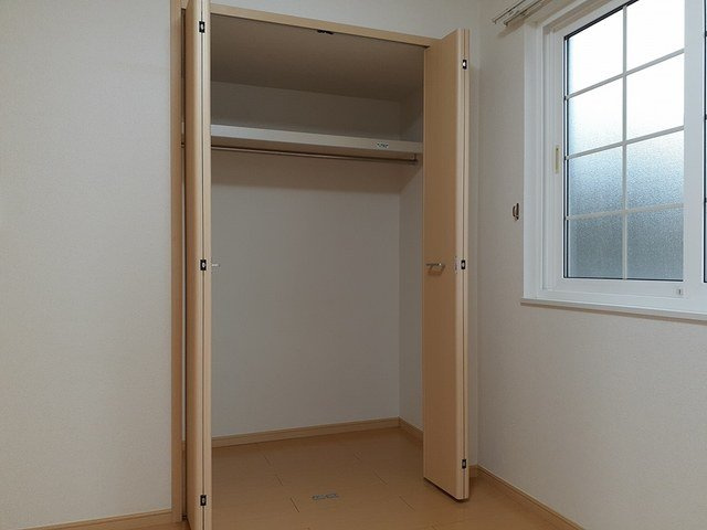 サイドウォークの収納|大きなものも収納できそうです