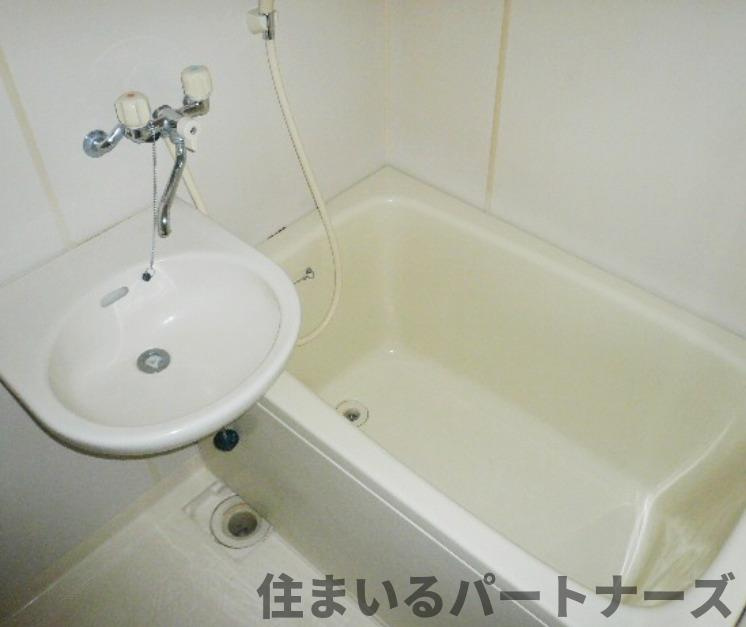 メゾン・エクセルⅡの浴室|お風呂です