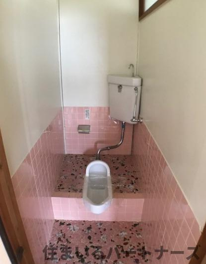 辻コーポのトイレ|コンパクトで使いやすいトイレです