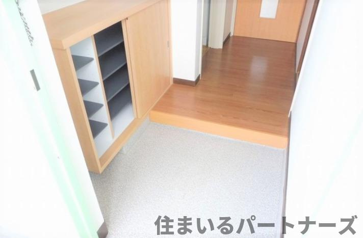 翠水ビルの玄関|毎日通る玄関はこちらです