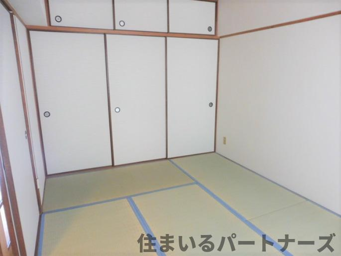 翠水ビルの和室|明るい和室です