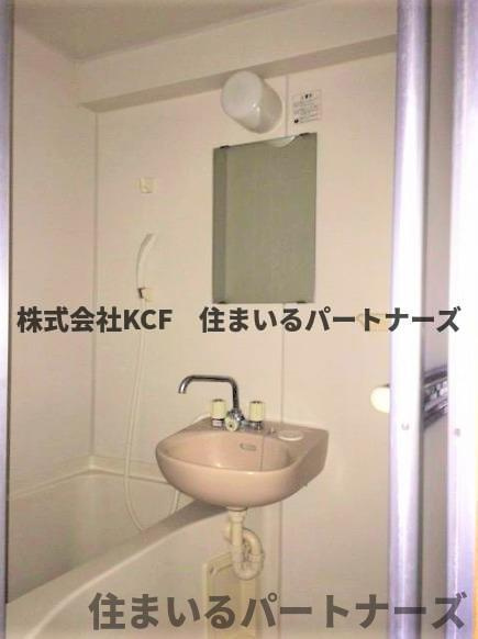 リファレンス久留米駅前の浴室|コンパクトで使いやすいお風呂です
