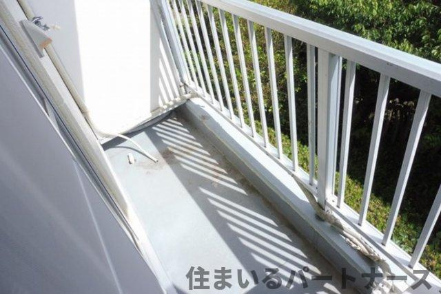プチクローバーⅡのバルコニー|お洗濯にも便利なバルコニー付き