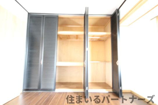 城島町城島貸家の収納|こまごまとしたものを収納できそうですね