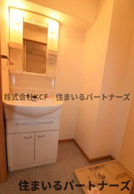 シャンベルジュKTの洗面所|コンパクトで使いやすい洗面所