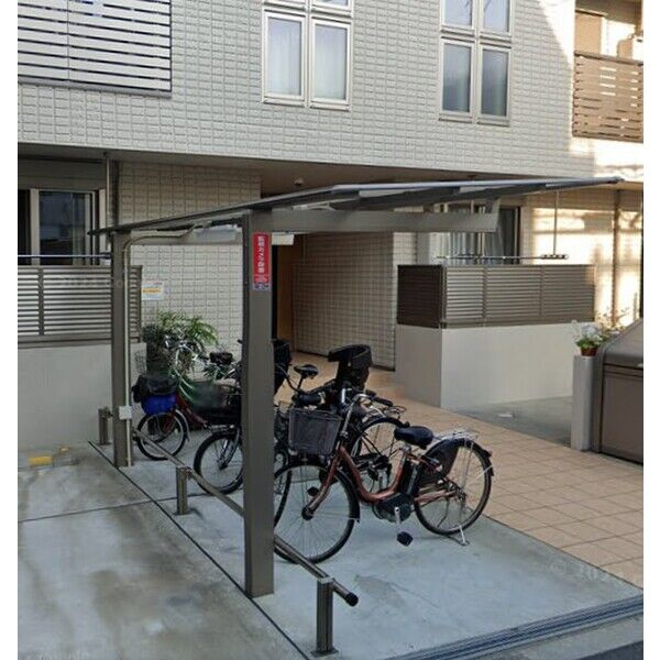 Brawny福島の駐車場