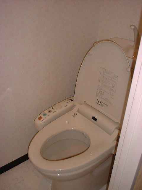 セントロイヤルクラブ新大阪のトイレ