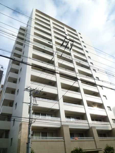 コスモリード谷町六丁目の外観