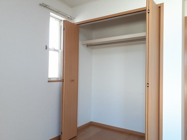 フレーシュメゾン西原の収納