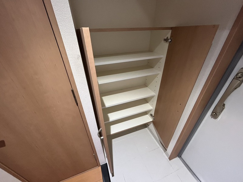 プレスト博労町の収納