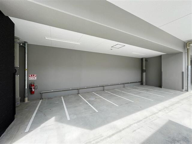 東三国Noahの駐車場
