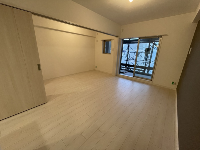 Miele昭和町の居間・リビング