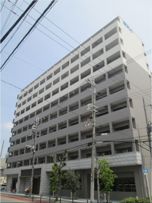 ラクラス新大阪の外観