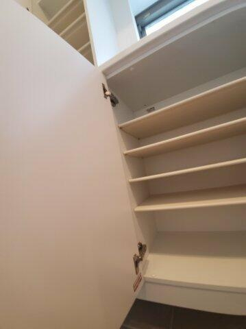 下落合４丁目戸建の収納